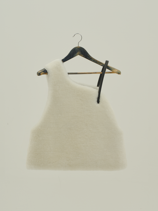 Sleeveless Mouton / glaze white