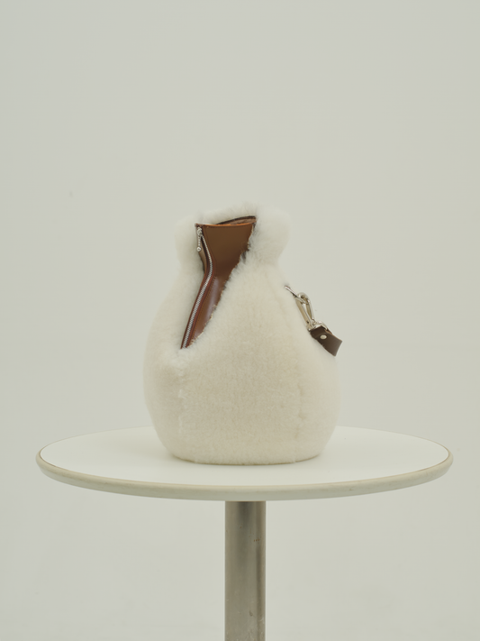JAR bag / glaze white